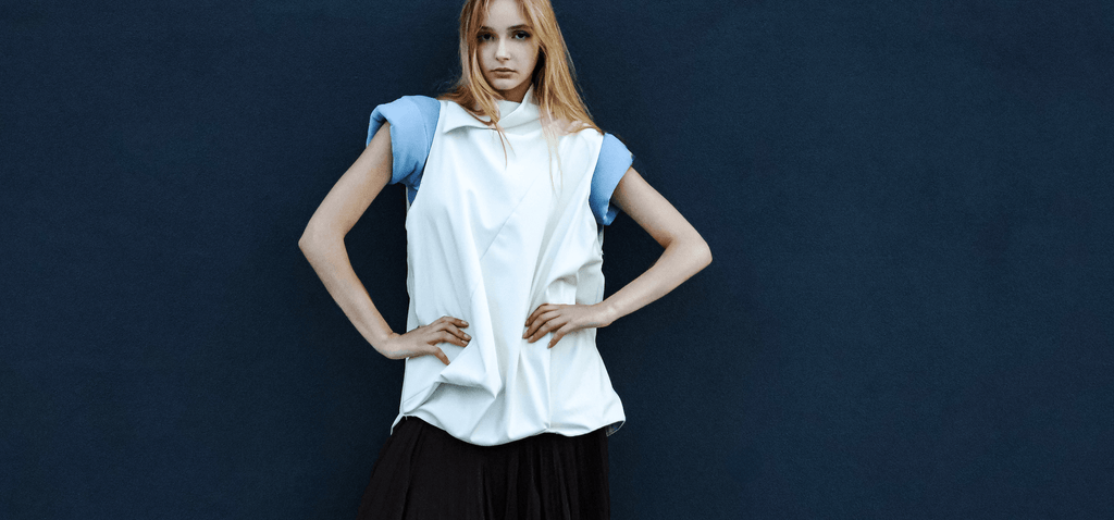 Back-striped vest